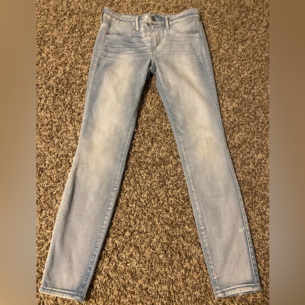 Abercrombie & Fitch light blue jeans. Super soft! Size 4S. W27/L27